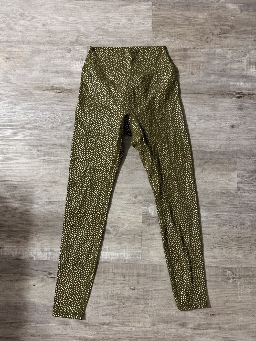 Women’s BuffBunny leggings 💚